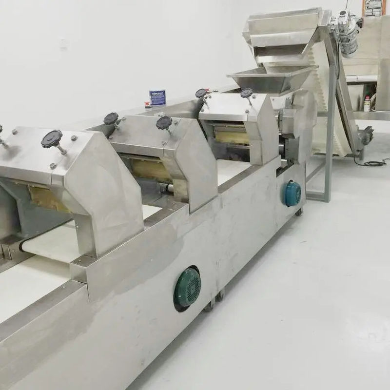 Multifunktioneel Noodle-machine 300 kg/uur Productiecapaciteit Motor kerncomponenten